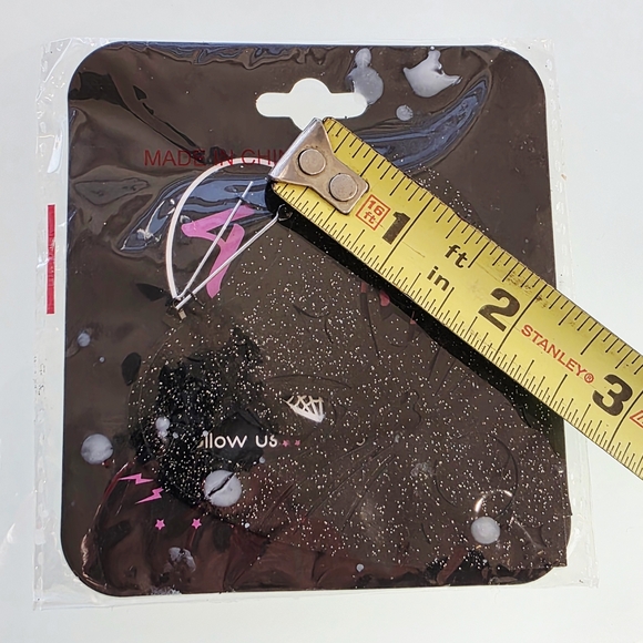 Too Fast Glitter Black Cat Ouija Heart Earrings - Picture 2 of 3